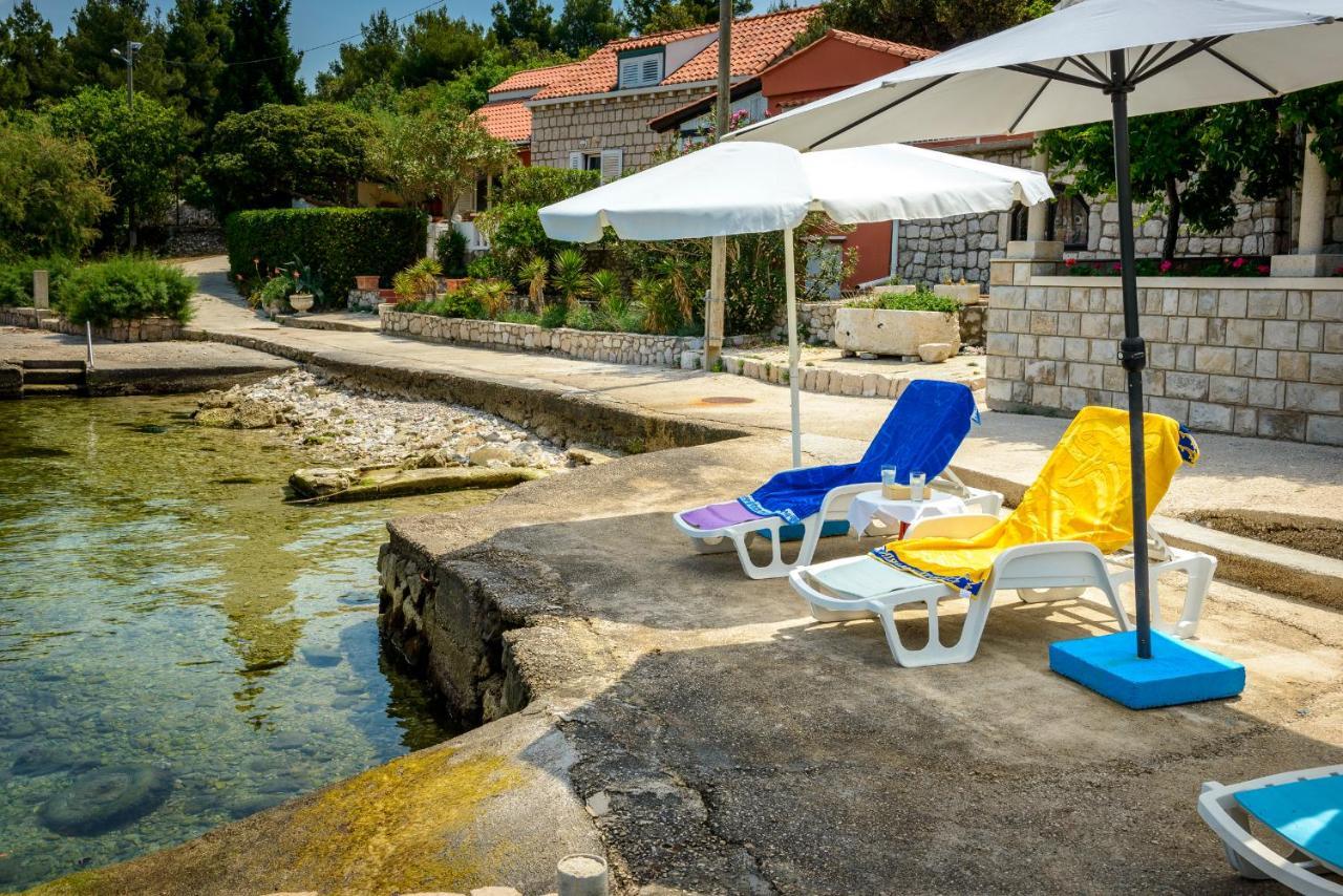 Villa Mali Raj Zaton  Exterior foto